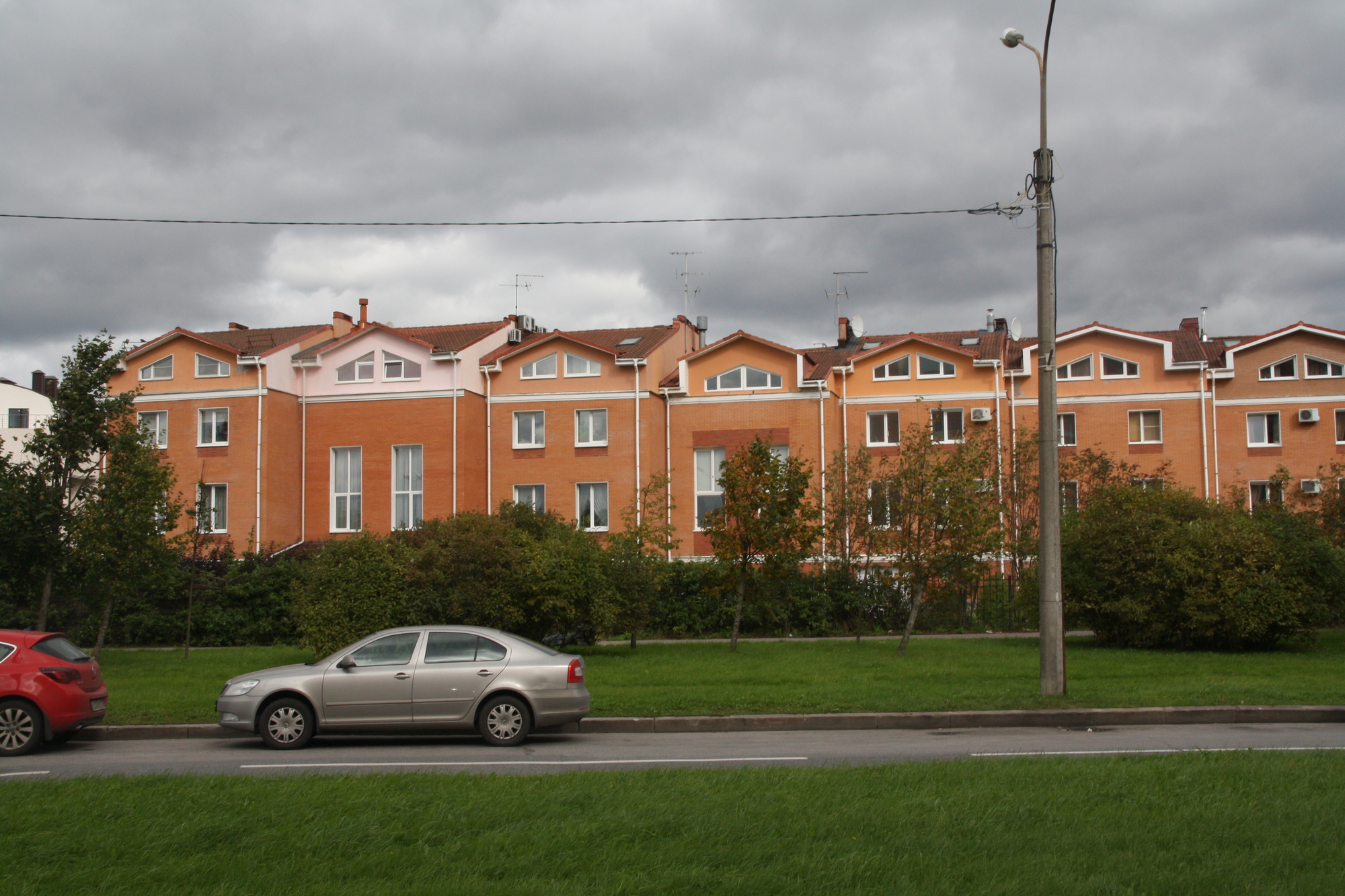 Авито спб и ленинградская область. Рынок загородной недвижимости СПБ. Дом ОТДОК Московский Овласт. Купить квартиру в Санкт-Петербурге и ЛО район Курортный.